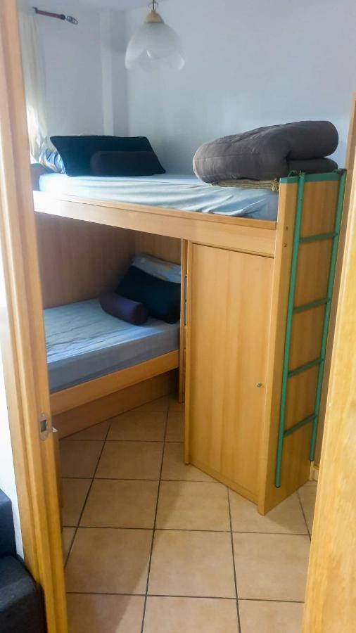 شقة سالو  في Apartamento Relax,A 2Min De La Playa Y Parking Gratuito المظهر الخارجي الصورة